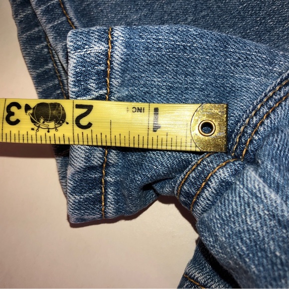 Vintage Levi’s SuperLow Stretch Denim Shorts (13 Junior) - Picture 10 of 15